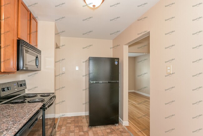 Building Photo - 1240 Kilgore Dr