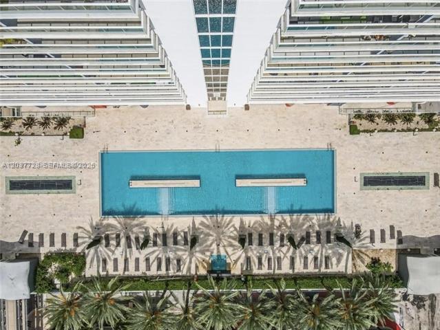 Building Photo - 50 Biscayne Blvd