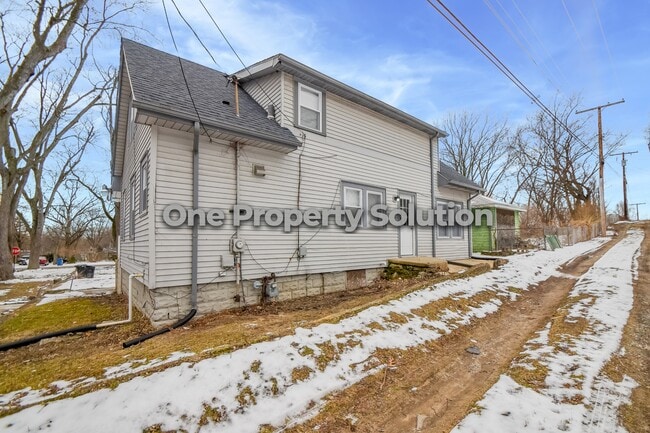 Building Photo - 4589 Hayes St
