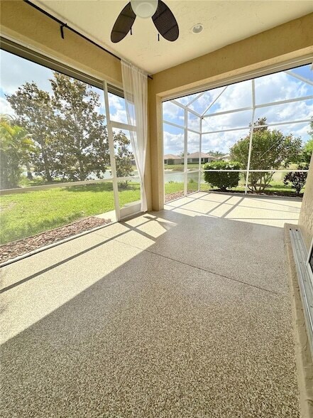 Building Photo - 8899 Eagle Bay Ct