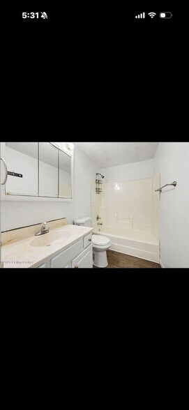 Building Photo - 4505 Mesa Ct