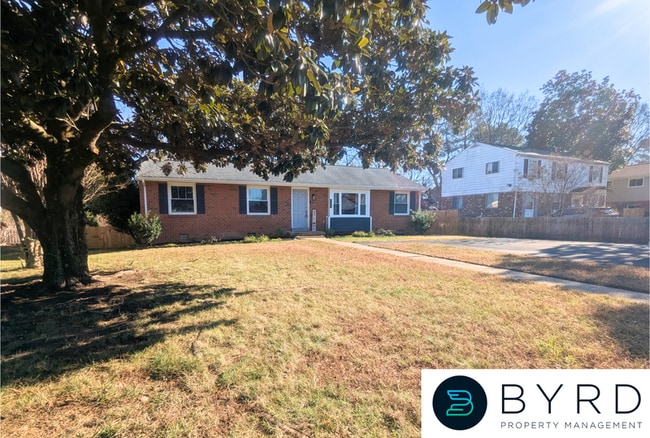 Building Photo - 4209 West End Dr