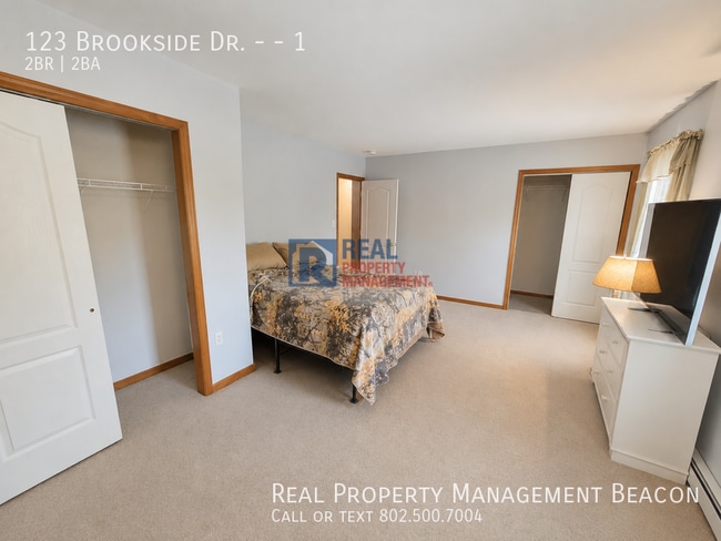 Building Photo - 123 Brookside Dr