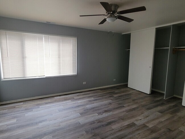 Building Photo - 5704 Tiburon Ct