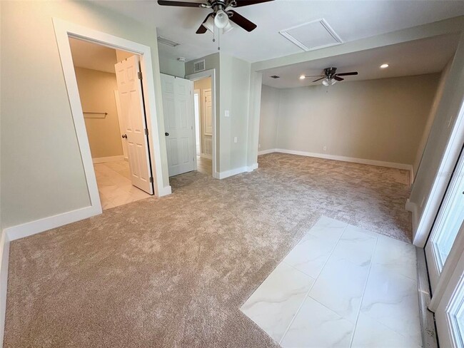 Building Photo - 736 86th Ave N