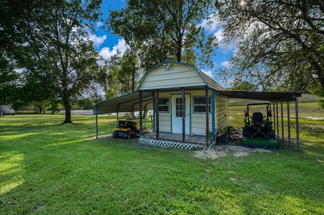 Building Photo - 15936 Co Rd 566