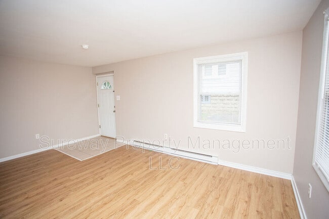 Building Photo - 13 Merion Terrace