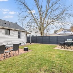 Building Photo - 317 E Homer St