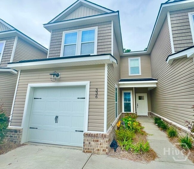 Primary Photo - 336 Sonoma Dr