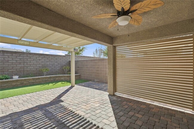 Building Photo - 1525 Deep Valley Ave