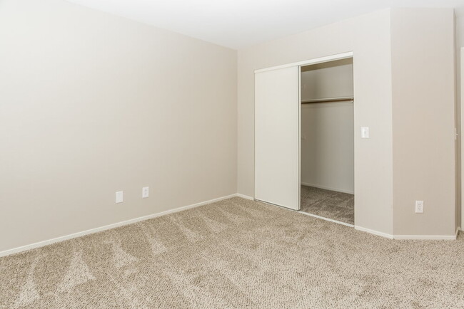 Building Photo - 4617 Rachel Ann