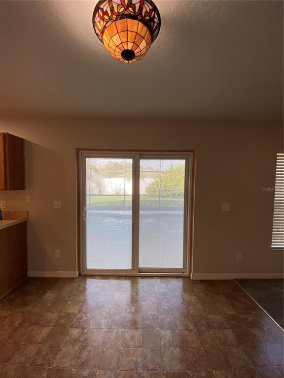 Building Photo - 3826 Klondike Pl