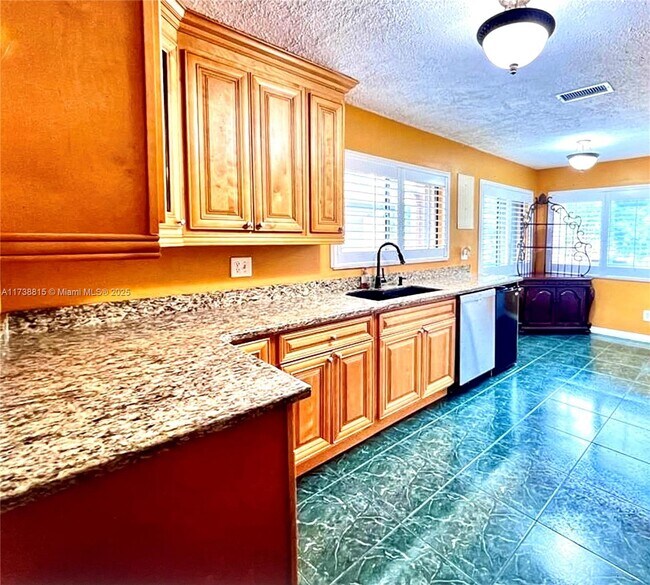 Primary Photo - 2141 SW 93rd Way