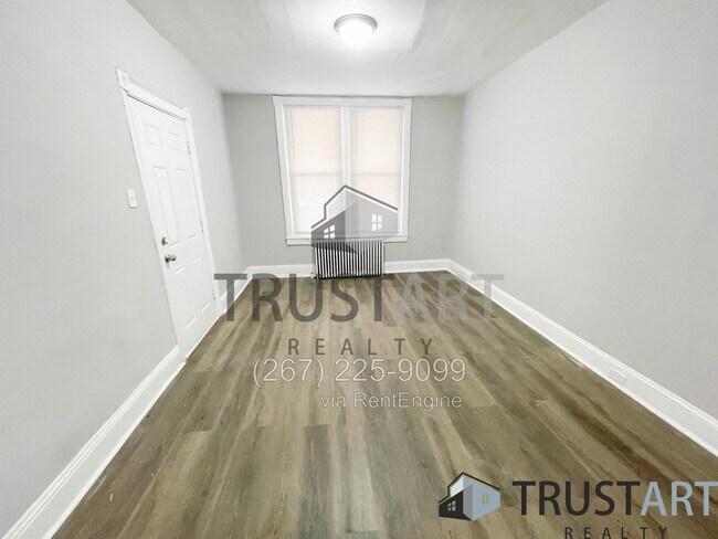 Building Photo - 2321 N 25th St
