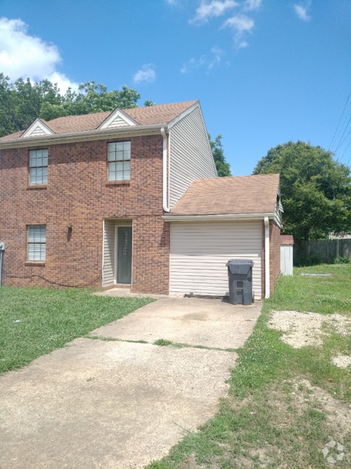 Building Photo - 1310 Santa Fe Cir