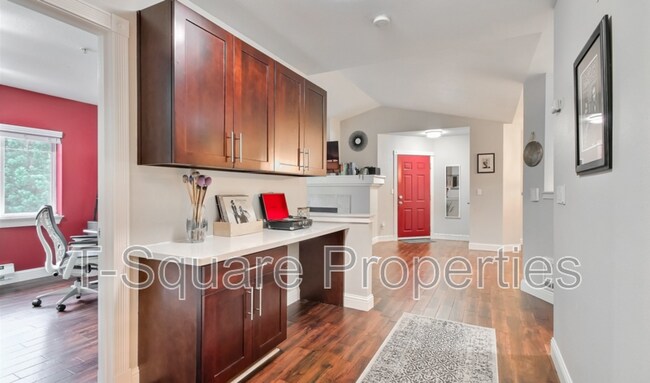 Building Photo - 15300 112th Ave NE