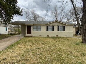 Building Photo - 9115 Merrivale Dr