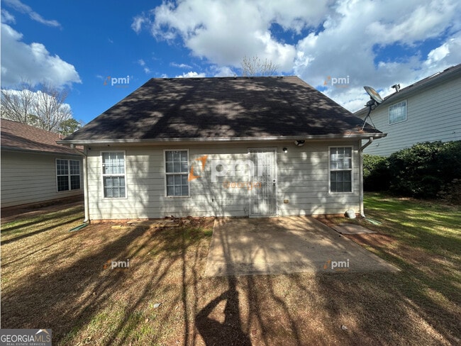 Building Photo - 125 Lakeview Trail