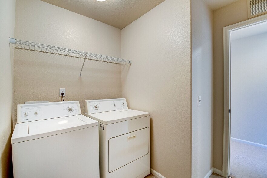 Building Photo - Minutes from Military Bases – Well-Maintai...