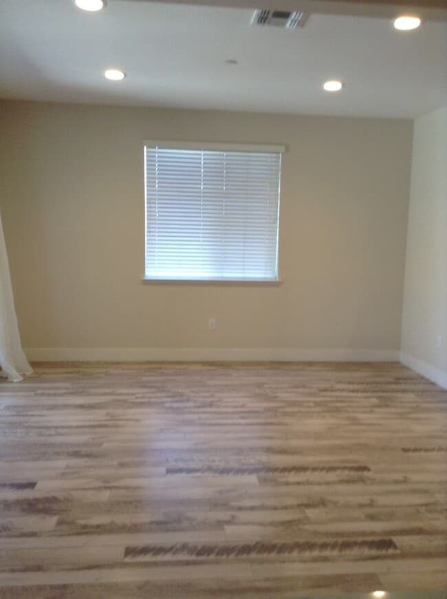 Building Photo - Excellent home in Livermore