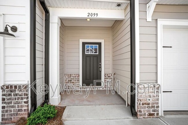 Building Photo - 2099 Denmark Ave SE