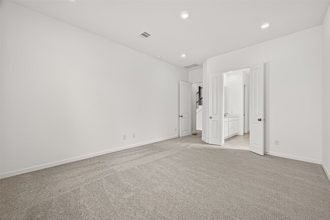 Building Photo - 2419 Hazel Berry St