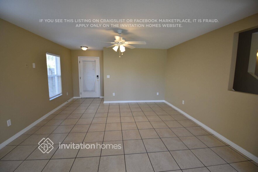 Building Photo - 9539 Simeon Dr