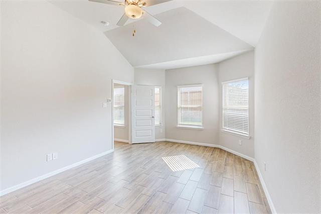 Building Photo - 14162 Birch Farm Dr