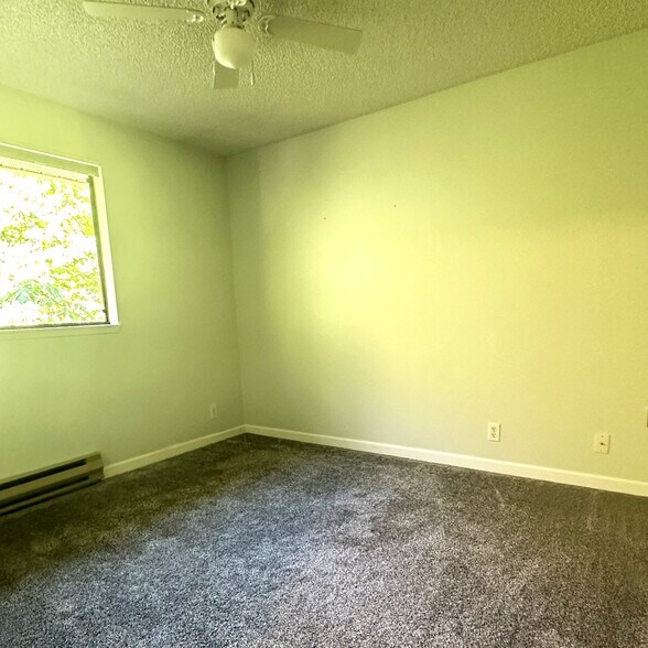 Building Photo - 20512 Filbert Dr