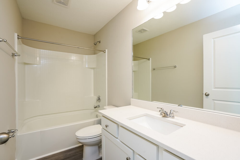 Building Photo - 813 Kings Pine Ct