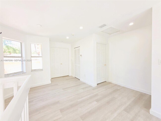 Building Photo - 16404 Diamond Head Dr