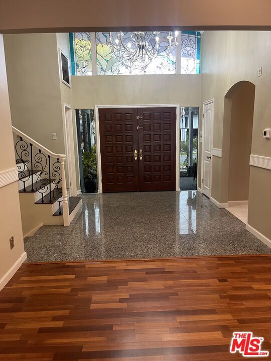 Building Photo - 4368 Fairway Dr