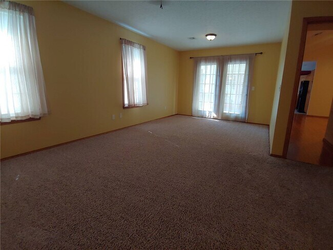 Building Photo - 2112 Ford St