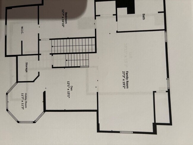 Building Photo - Stunning and Spacious Single Family Home S...