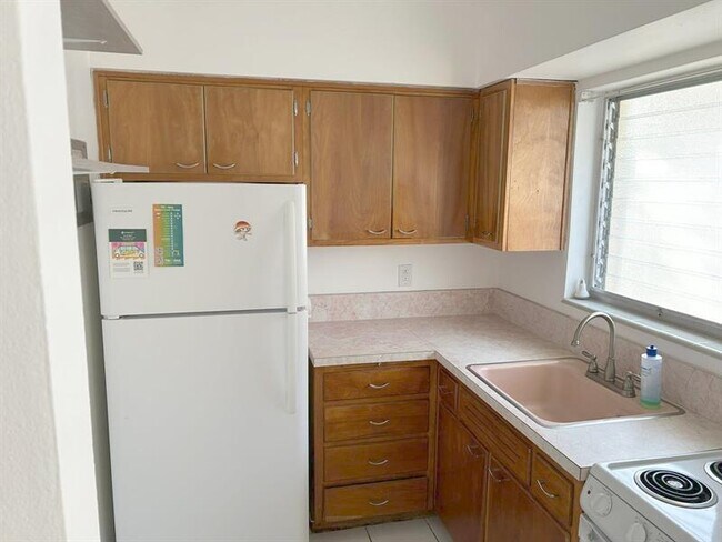 Building Photo - 77 Hendricks Isle