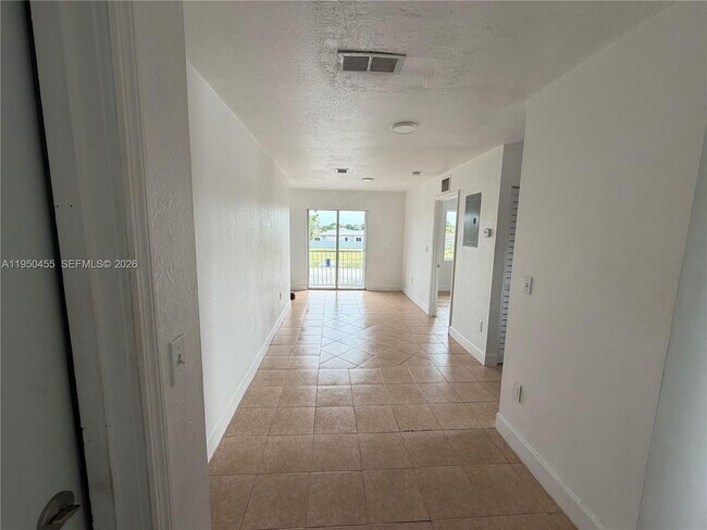 Building Photo - 22250 SW 117th Ave