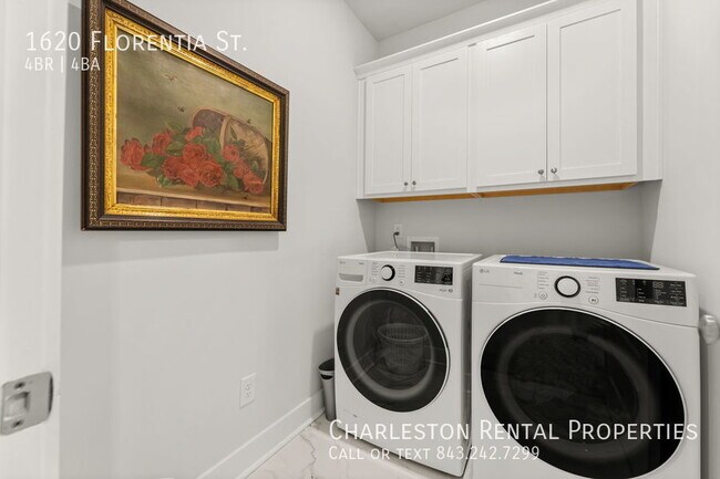 Building Photo - 1620 Florentia St