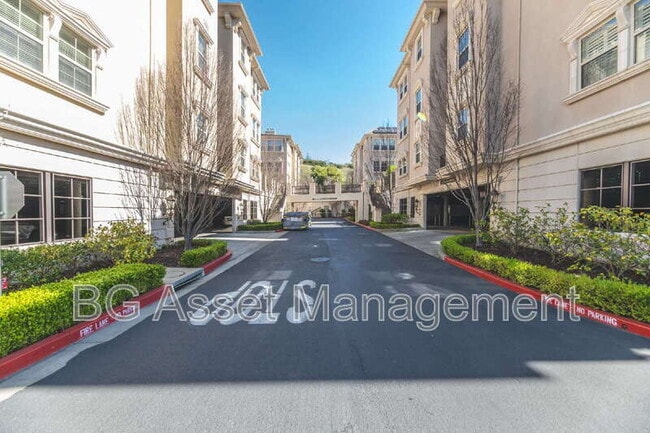 Building Photo - 1240 Sonata Dr