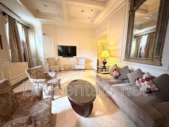 Building Photo - 199 14th St NE