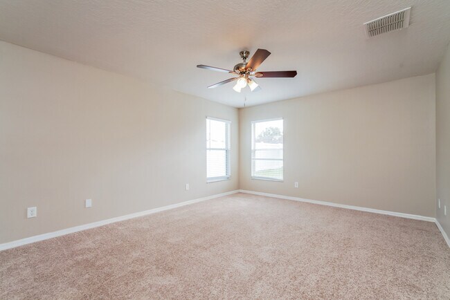 Building Photo - 669 Madrid Dr