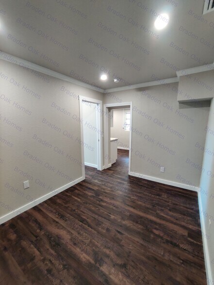 Living Room - 1814 26th St W