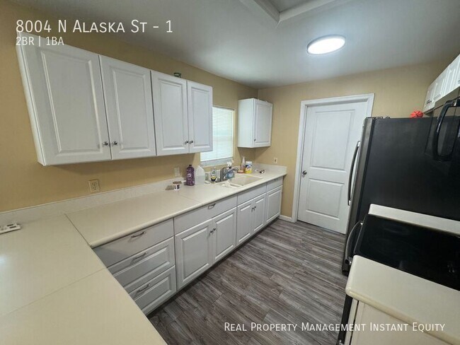 Building Photo - 8004 N Alaska St