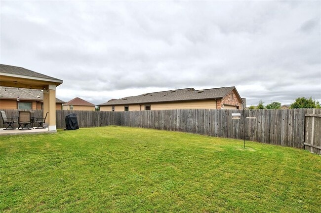 Building Photo - 9017 Norwich Castle