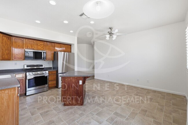 Building Photo - 3518 Garden Rose Dr