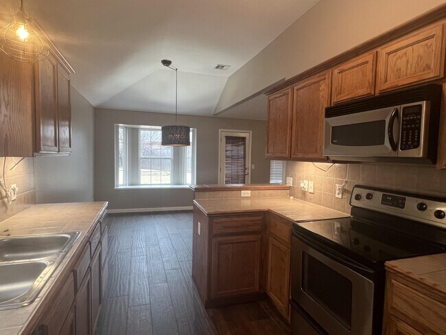 Building Photo - 15920 Korie Dr