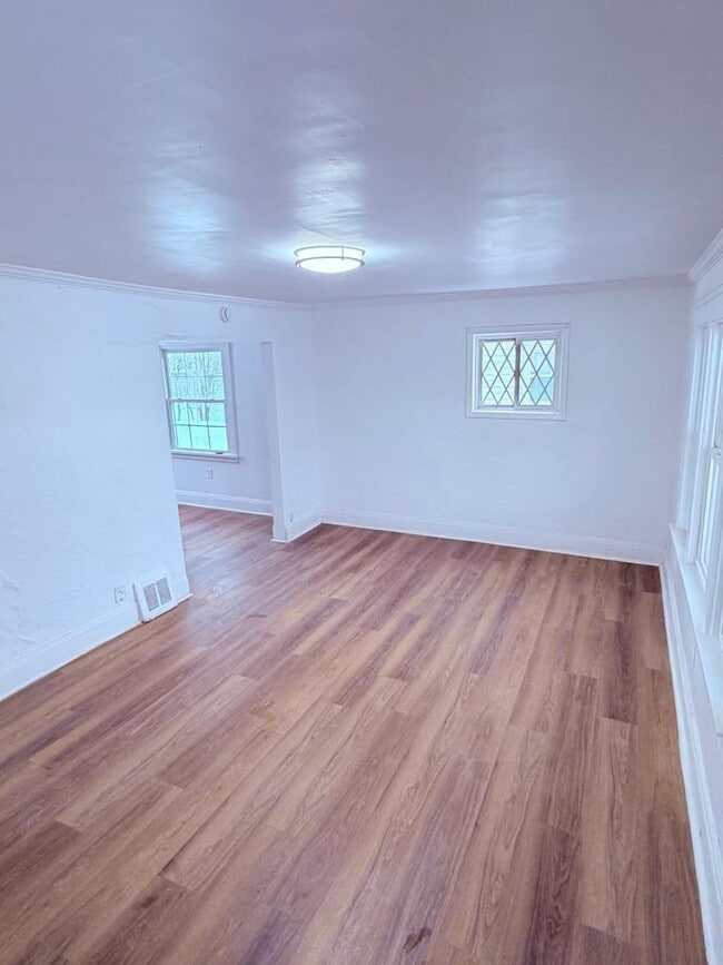 Building Photo - 5103 Philip Ave