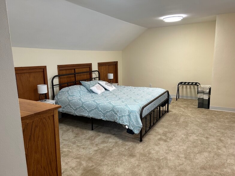 Building Photo - 1603 Jersey St