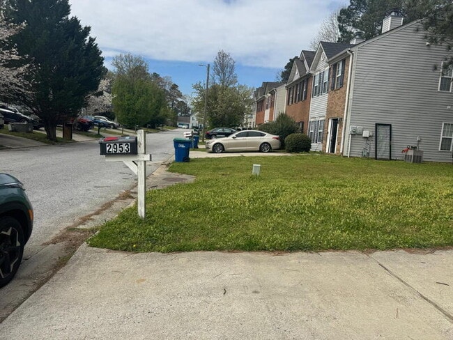 Building Photo - 2953 Falling Water Point