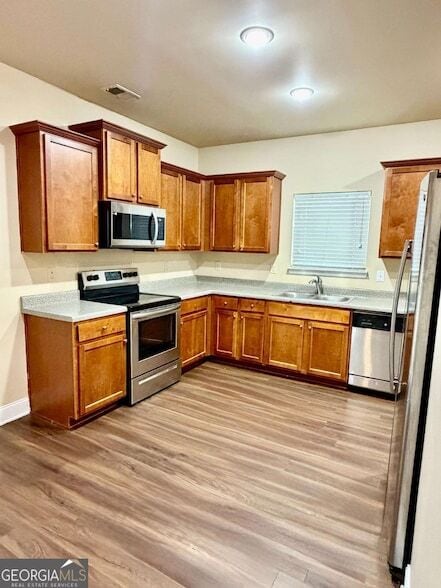 Building Photo - 1985 Boatswain Dr