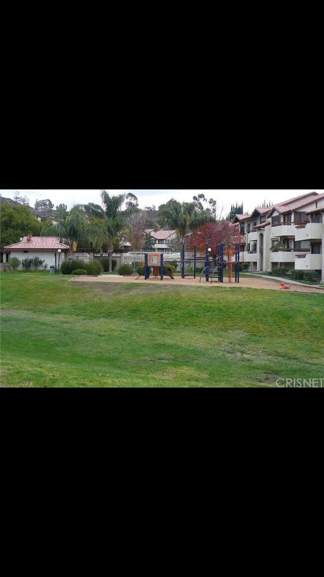 18020 Saratoga Way 18020 Saratoga Way Santa Clarita CA 91387